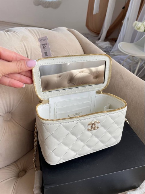 Chanel Premium 