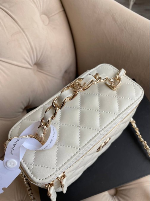 Chanel Premium 