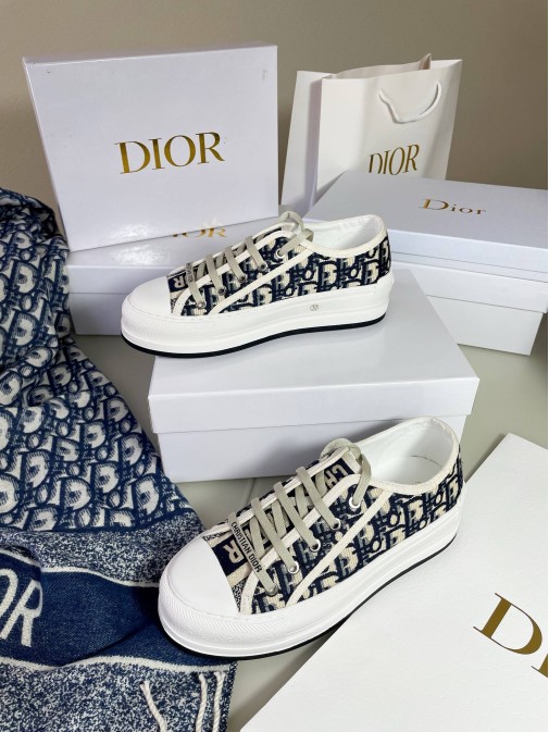 Найпопулярніші Кеди Dior  