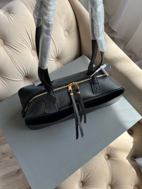 BALENCIAGA Premium 