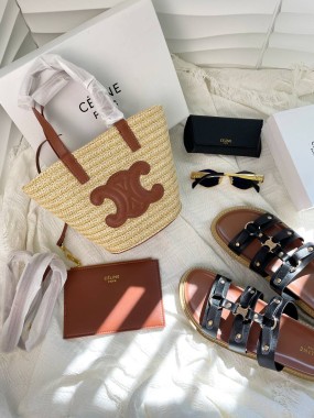 Соломʼяна сумочка Celine