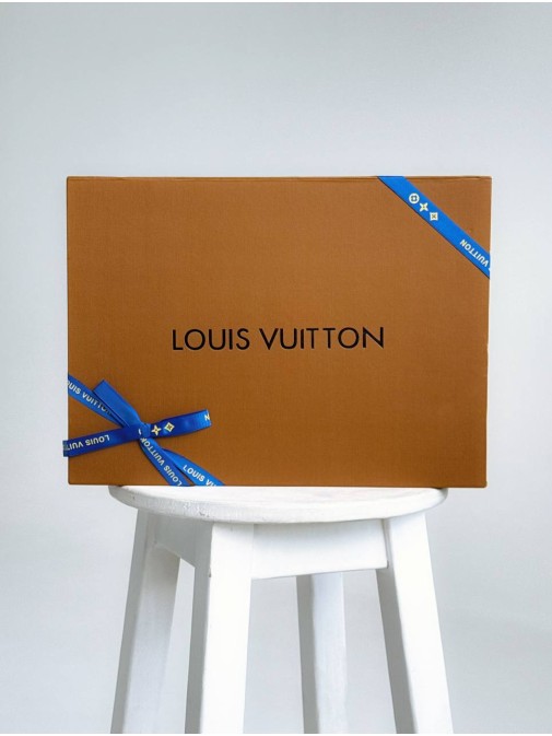 Louis Vuitton  Premium 