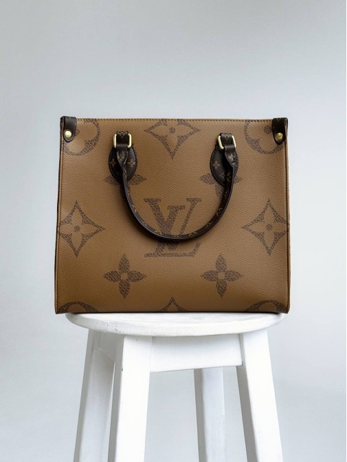 Louis Vuitton  Premium 