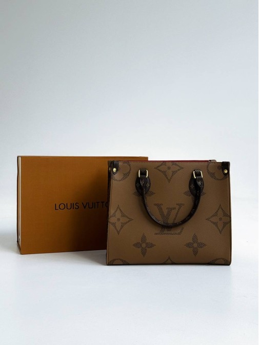 Louis Vuitton  Premium 