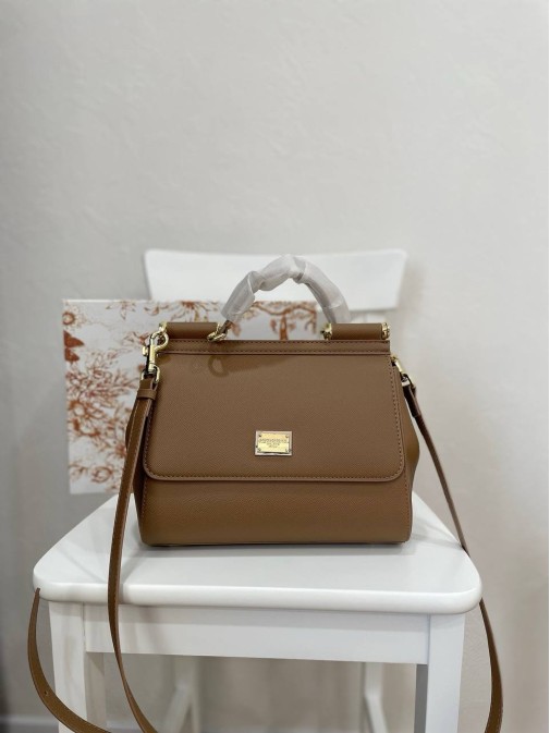 Dolce & Gabbana Premium 