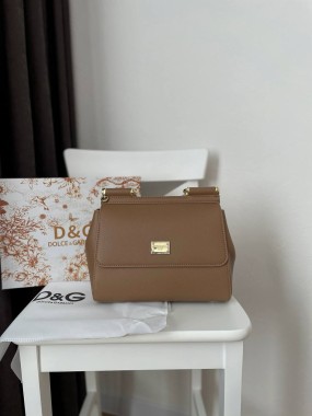 Dolce & Gabbana Premium 