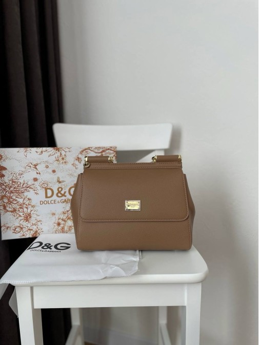 Dolce & Gabbana Premium 