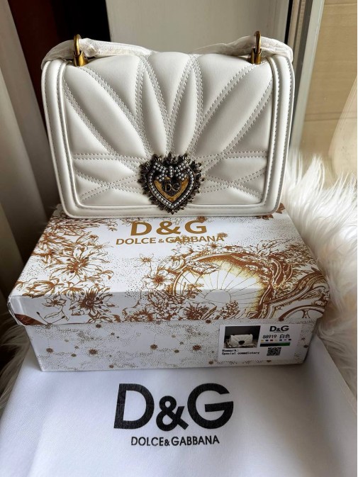 Dolce & Gabbana  