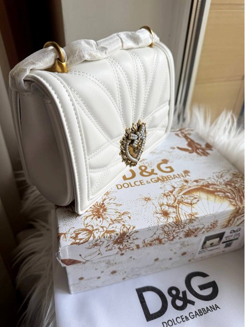 Dolce & Gabbana  