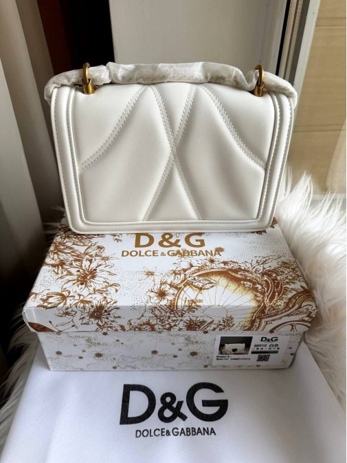 Dolce & Gabbana  