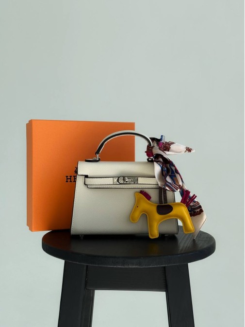 Шикарні Hermes Kelly 20 