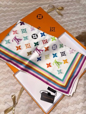 Шовковий платок Louis Vuitton Premium