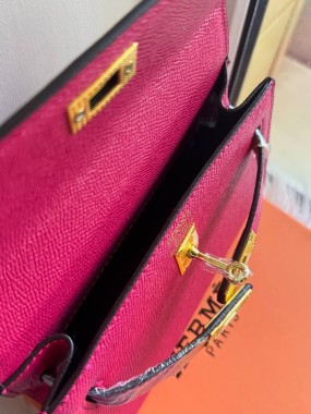 Шикарна Hermes Kelly 20 