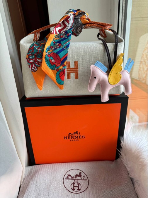 Hermes Premium  