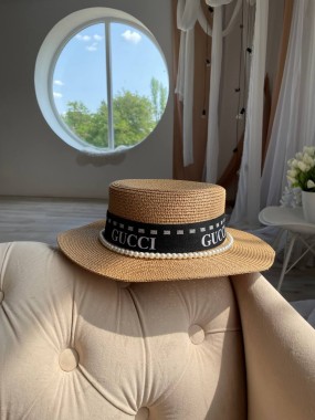 Соломʼяна шляпа Gucci