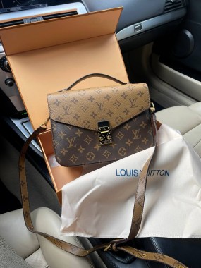 Louis Vuitton Premium