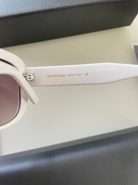 Окуляри Balenciaga