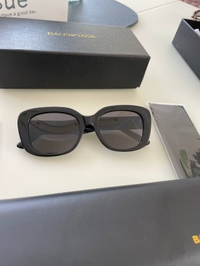 Окуляри Balenciaga 