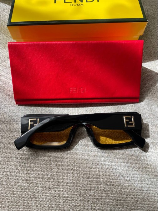 Окуляри Fendi