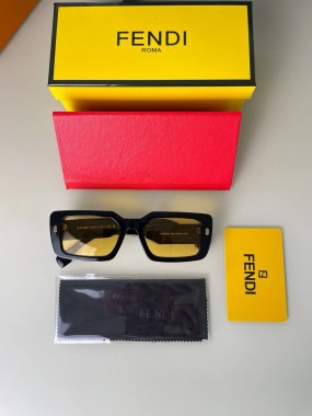 Окуляри Fendi
