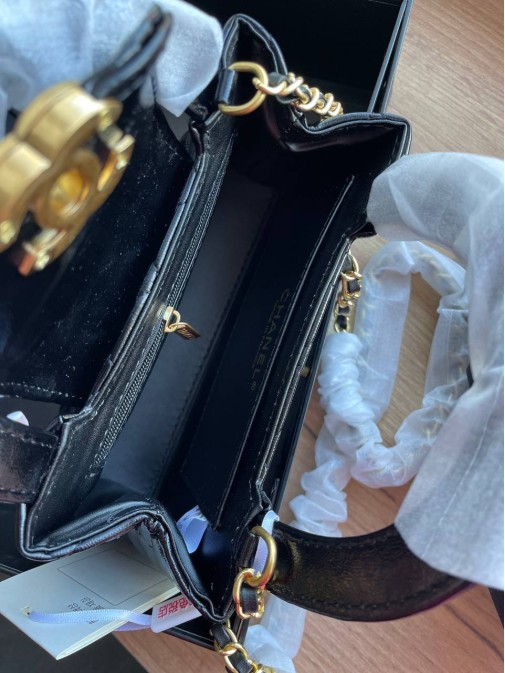 Chanel Premium 