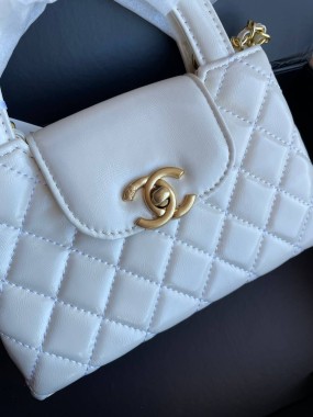 Chanel Premium  