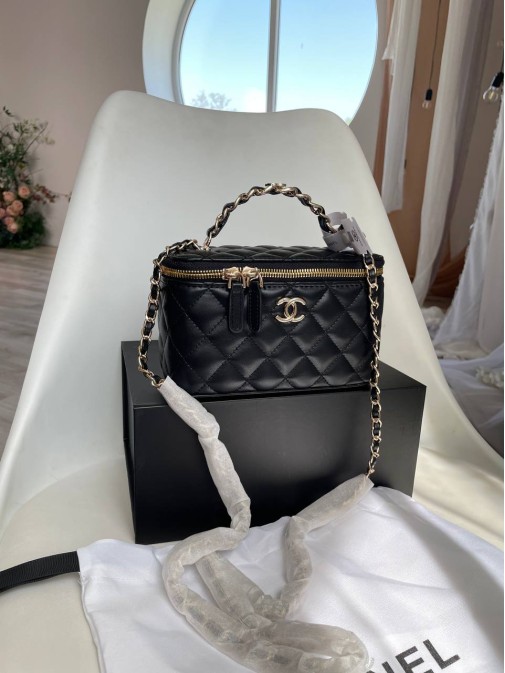 Chanel Premium 