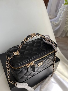 Chanel Premium 