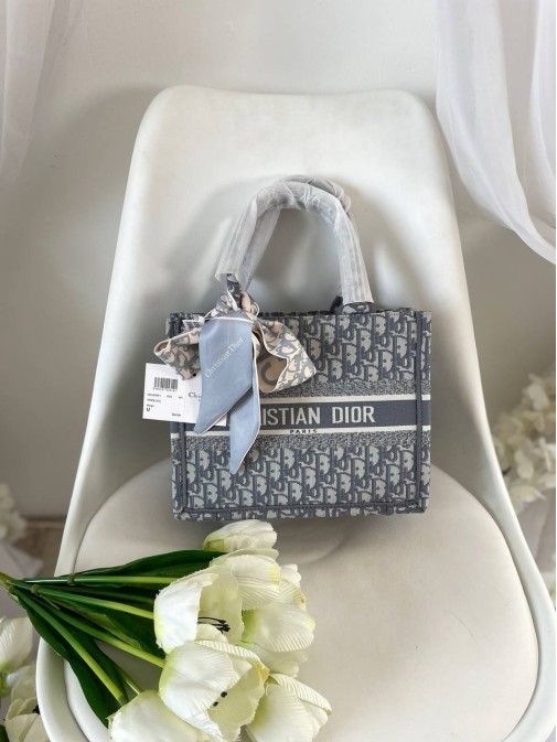 Dior Premium