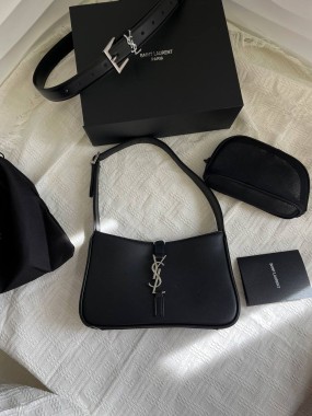 Ysl Premium + косметичка 