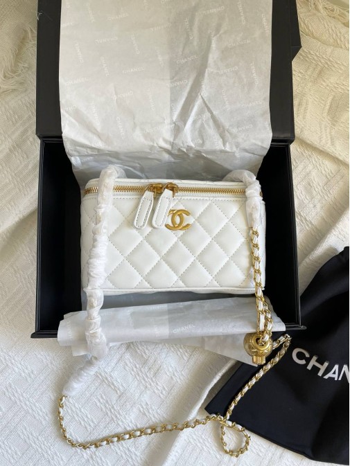 Chanel black Premium