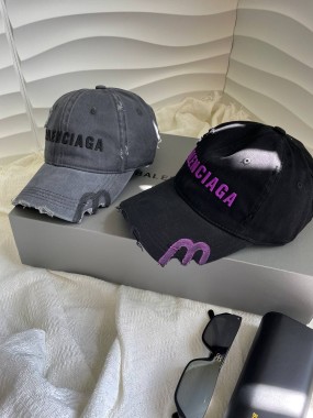 Кепка Balenciaga