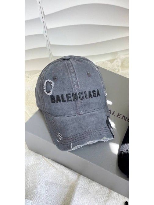 Кепка Balenciaga