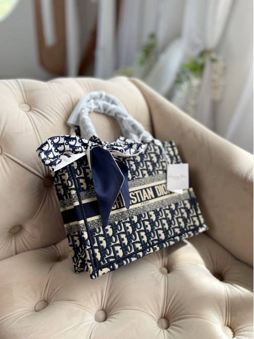 Dior Premium