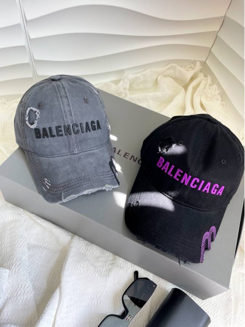 Кепка Balenciaga