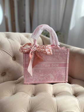 Dior Premium