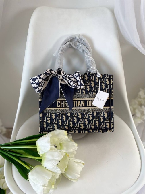Dior Premium