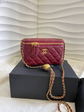 Chanel black Premium