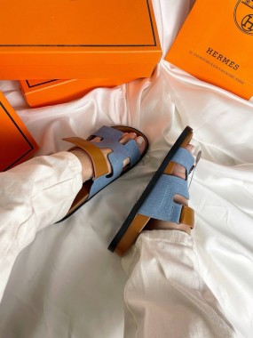 Hermes Chevre 