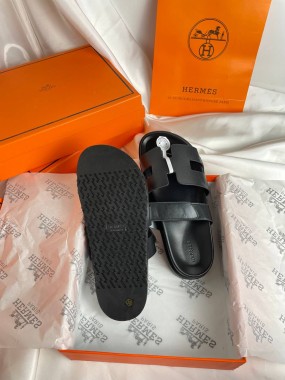 Hermes Chevre 