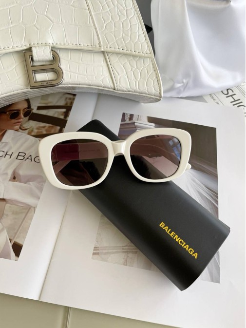 Окуляри Balenciaga