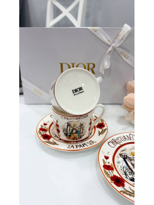 Посуд Dior 