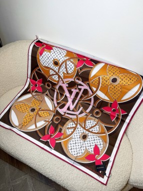 Шовкова хустинка Louis Vuitton 