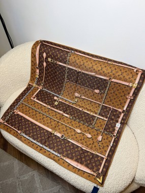 Шовкова хустинка Louis Vuitton 