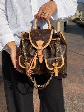 Louis Vuitton Premium 