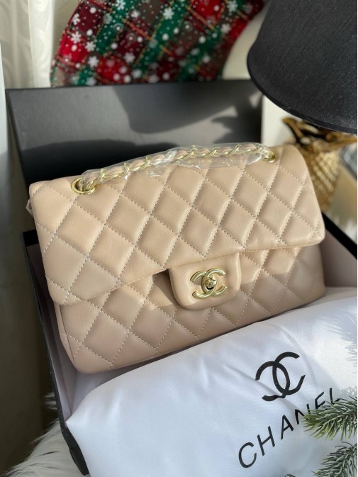 Chanel Premium 