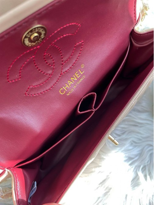 Chanel Premium 