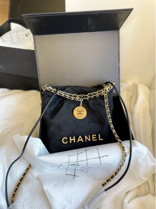 Chanel Premium 