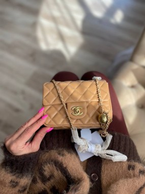 Chanel Premium 19/14