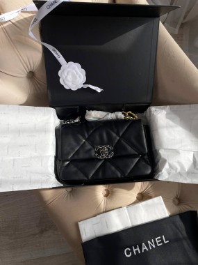 Chanel  Premium 